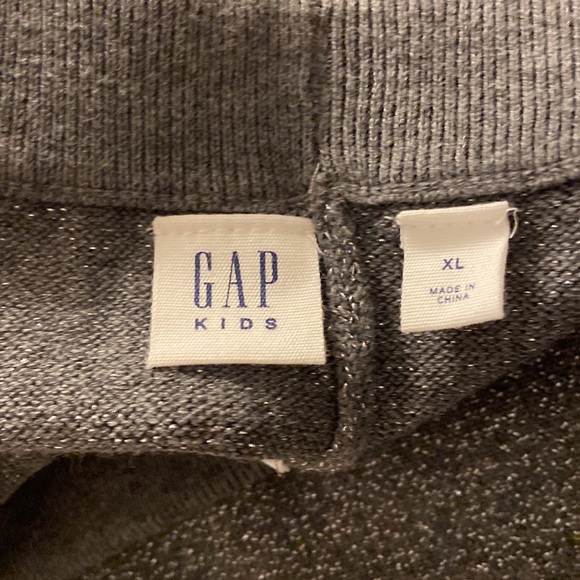 GapKids Gray & Silver Sparkly Leggings - Picture 2 of 3